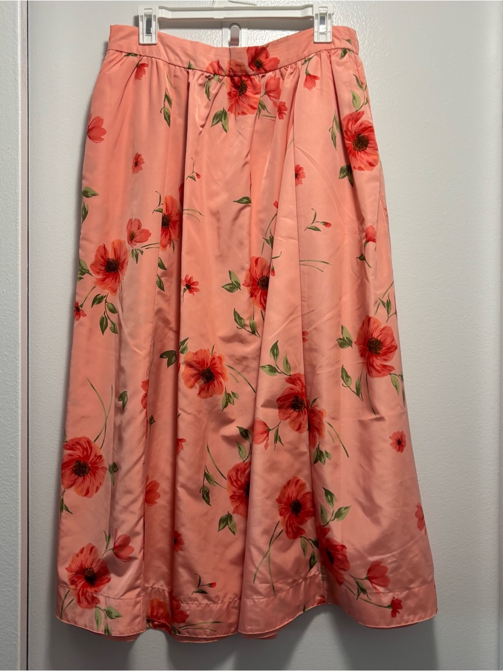 🌸Pink Floral Taffeta Midi Skirt